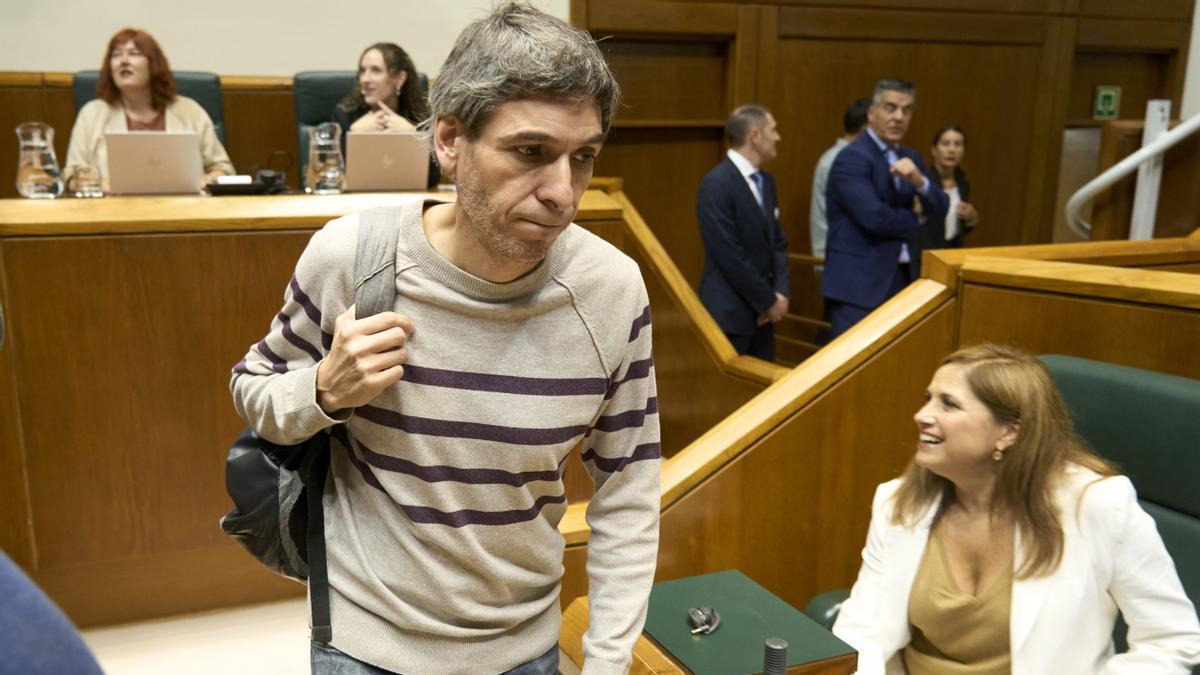 El portavoz de Sumar en el Parlamento vasco, Jon Hernández