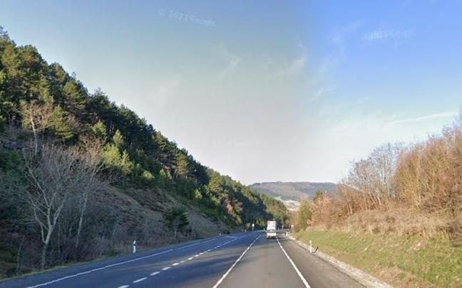 Tramo de la PA-30 en el que se ha producido el accidente. Tramo de la PA-30 en el que se ha producido el accidente.