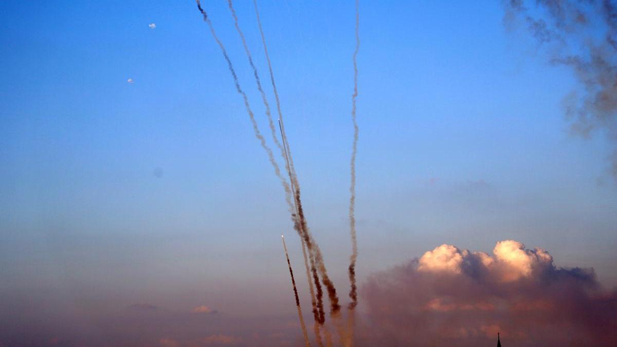 Cohetes disparados desde la Franja de Gaza contra Israel en una imagen de archivo.