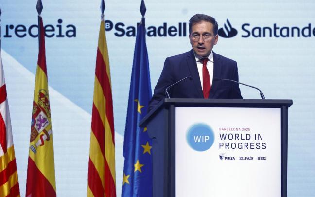El ministro de Exteriores, José Manuel Albares, en el foro internacional ‘World in Progress’ en Barcelona.