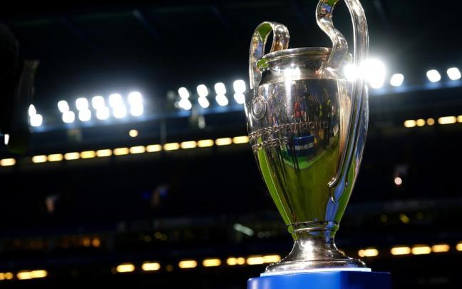 El trofeo de la Champions League.