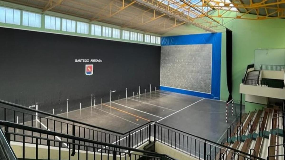 La renovación del frontón se ejecutó el pasado año