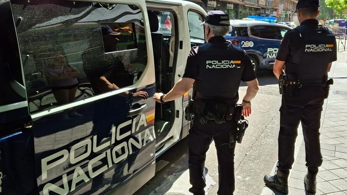 Dos agentes de Policía Nacional de Valladolid