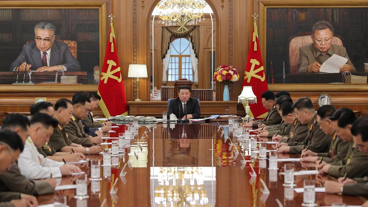 reunión de la Comisión Nacional de Defensa de Corea del Norte.