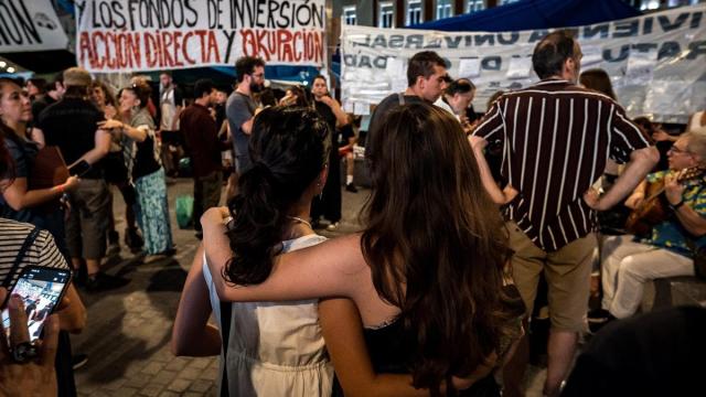 La crisis de vivienda deriva en una acampada en Sol y movilizaciones en el Estado