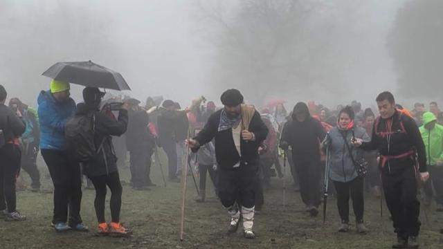 La mala climatología no truncó la cita solidaria en Babio la mañana de Nochebuena