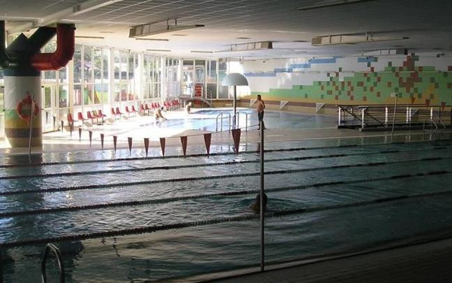 Elkarrekin Podemos de Basauri pide la ampliación del horario de una de las piscinas del polideportivo
