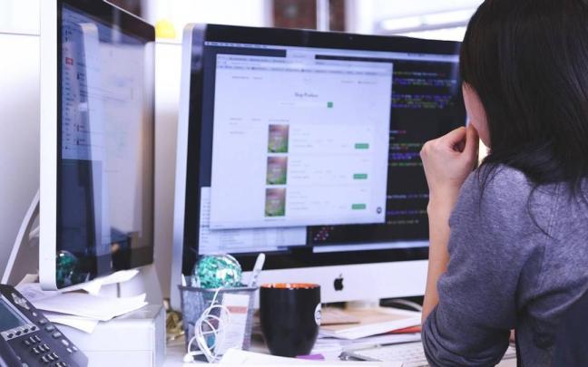 ¿Pueden obligarme a hacer horas extras? Esto es lo que dice una abogado