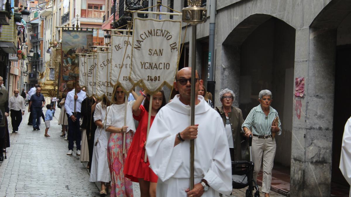 La procesión ha recorrido el centro urbano fiel a la tradición del día de San Ignacio.