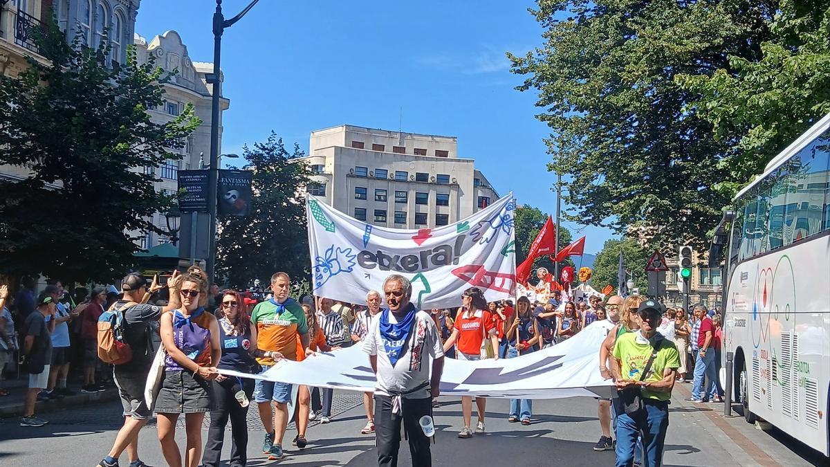 Participantes en la manifestación.