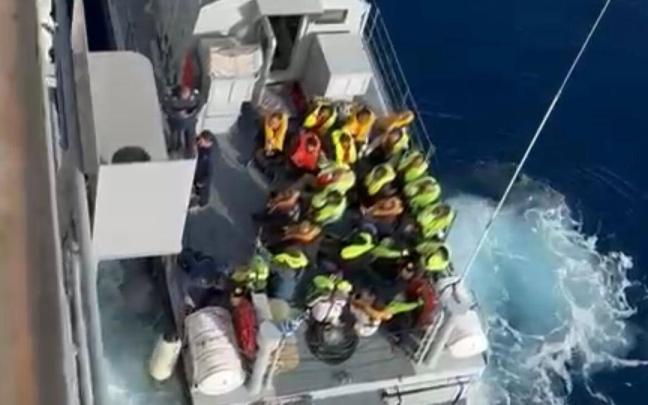 Momento en el que la flotilla es interceptada cuando se dirigía a Gaza.