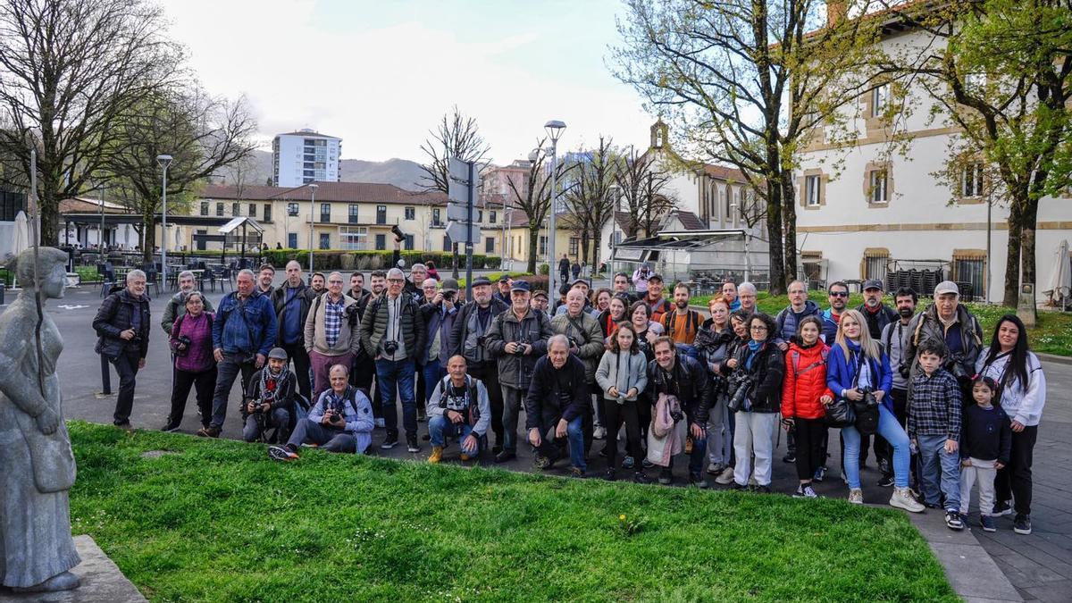 Participantes del rally fotográfico en la edición de 2025
