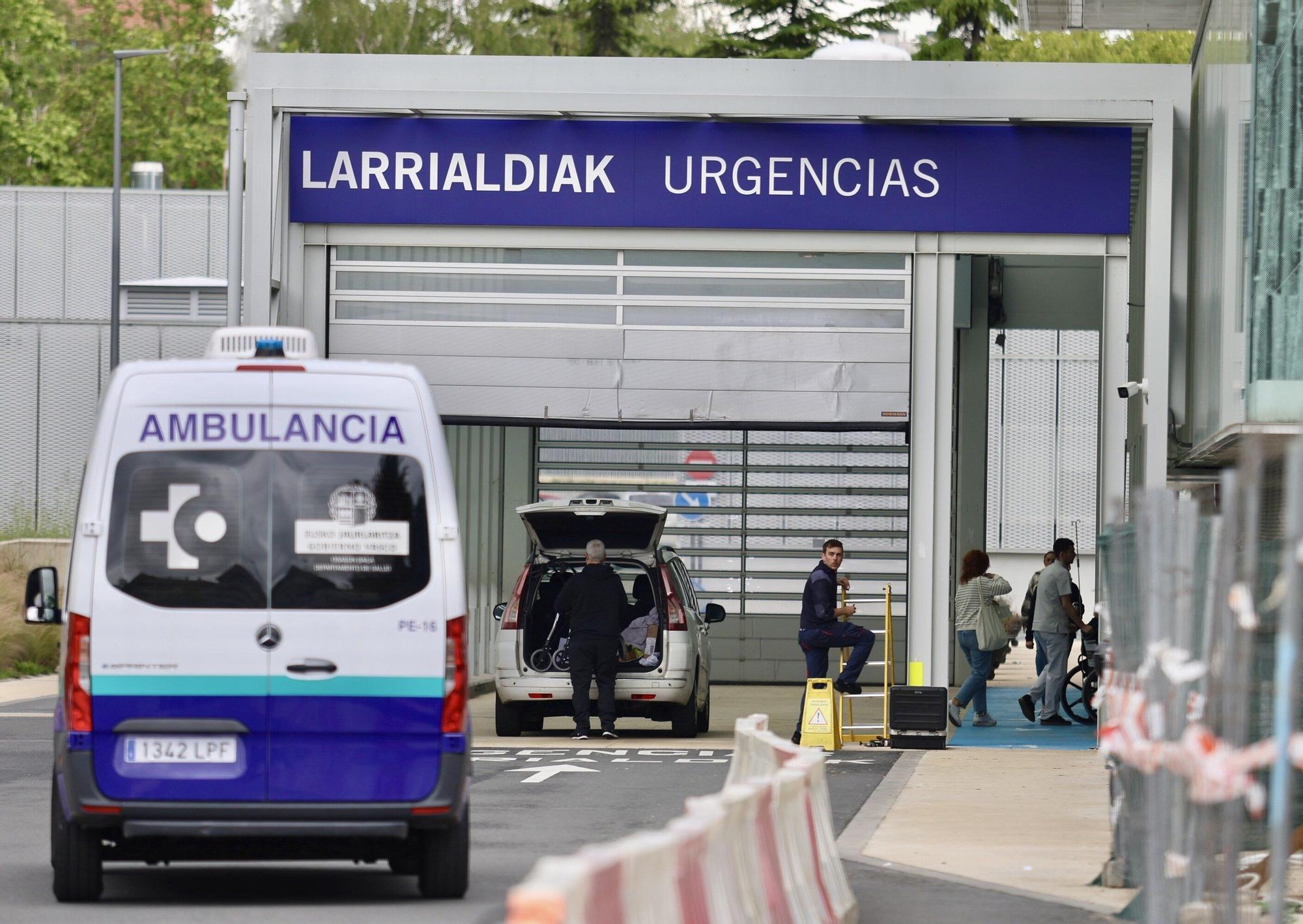 Acceso a las Urgencias del HUA-Txagorritxu.