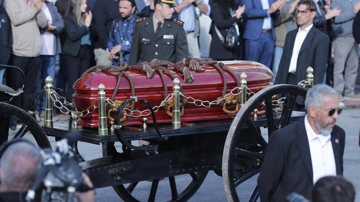 Comienza el cortejo fúnebre del expresidente uruguayo José Mujica