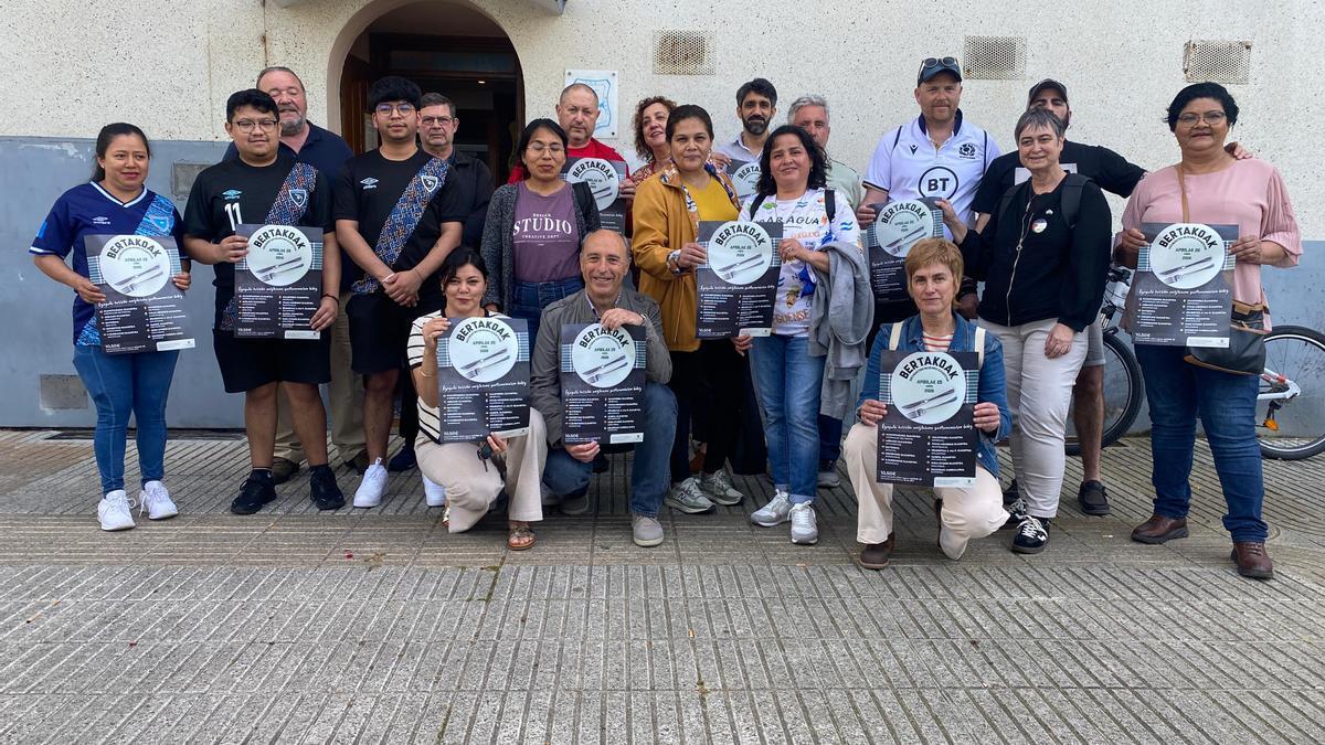 Presentación de la iniciativa Bertakoak de este año que se realizará en Zarautz el próximo sábado.