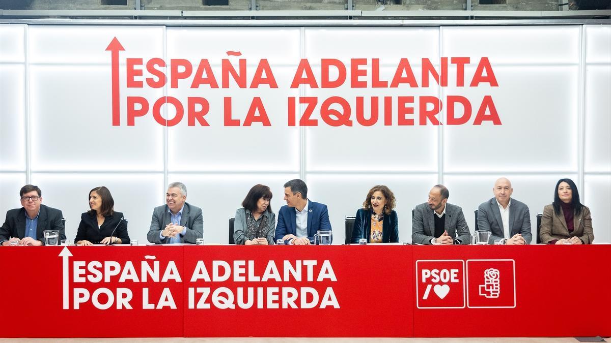 Primera reunión de la nueva Ejecutiva del PSOE tras el 41º Congreso Federal.