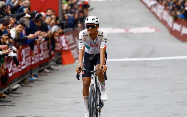 Del Toro, tercero en la Strade Bianche, parte como favorito en la Tirreno-Adriático.