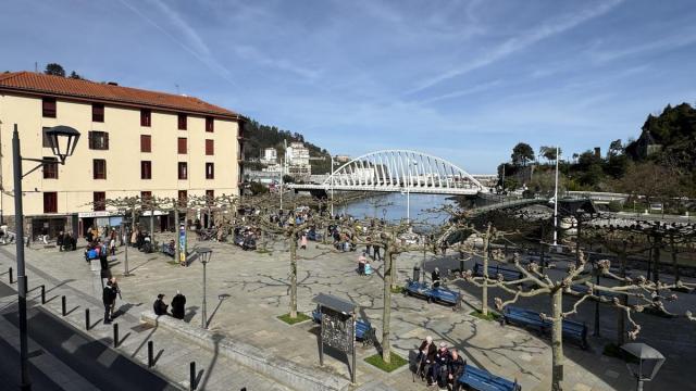 Los jeltzales achacan al equipo de gobierno falta de voluntad y proyecto para Ondarroa