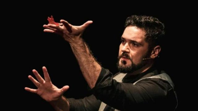 El mago Luis Olmedo, campeón del mundo de micromagia, será uno de los protagonistas del festival de Azpeitia.