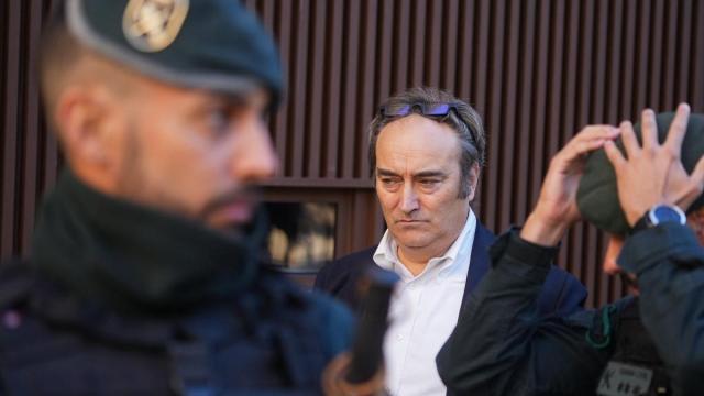 El dueño del Ventorro, Alfredo Romero, a su salida del juzgado de Catarroja para declarar en el juicio por la dana.