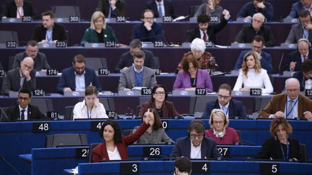 Los eurodiputados durante una votación este miércoles en el Parlamento Europeo.