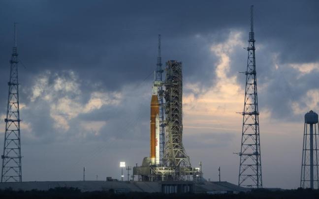 La nave espacial Orion, lista para despegar desde Cabo Cañaveral