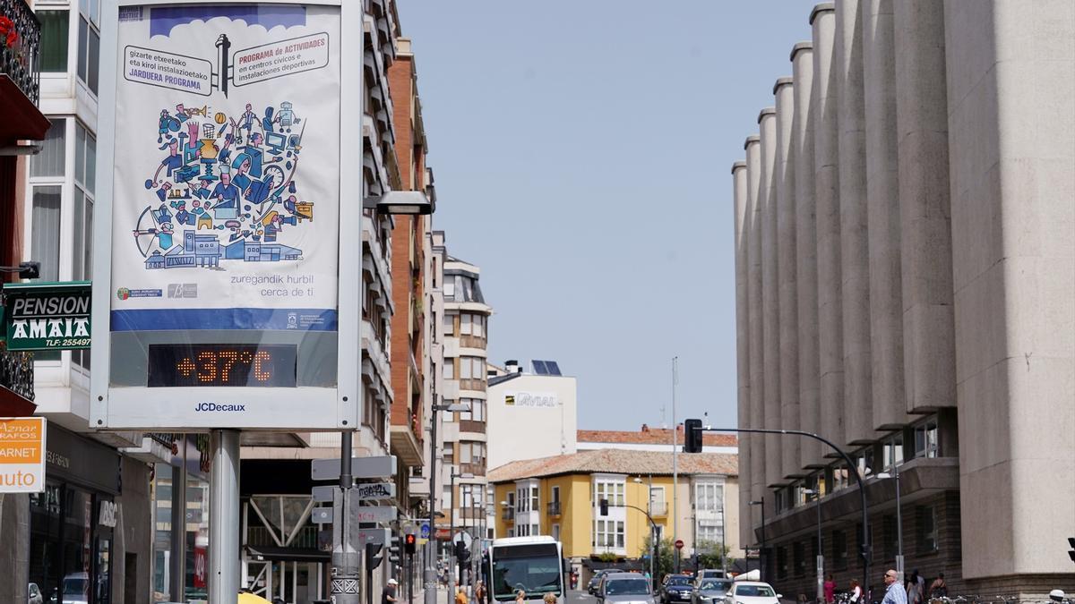 Este miércoles será la jornada más calurosa en Euskadi de la actual ola de calor.