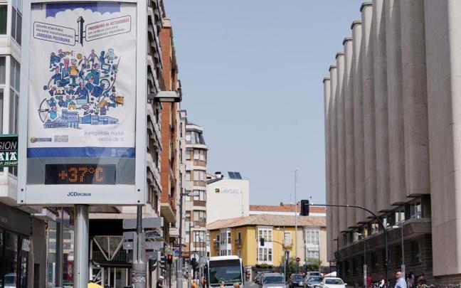 Este miércoles será la jornada más calurosa en Euskadi de la actual ola de calor. Este miércoles será la jornada más calurosa en Euskadi de la actual ola de calor.