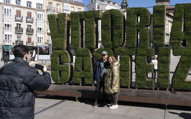 La gastronomía, la historia y las zonas verdes de Gasteiz son un atractivo para el turismo.