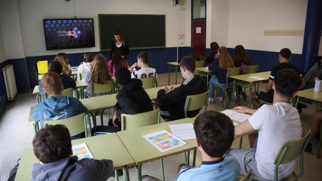 Estudiantes del IES Alaitz durante una clase el primer día del curso.
