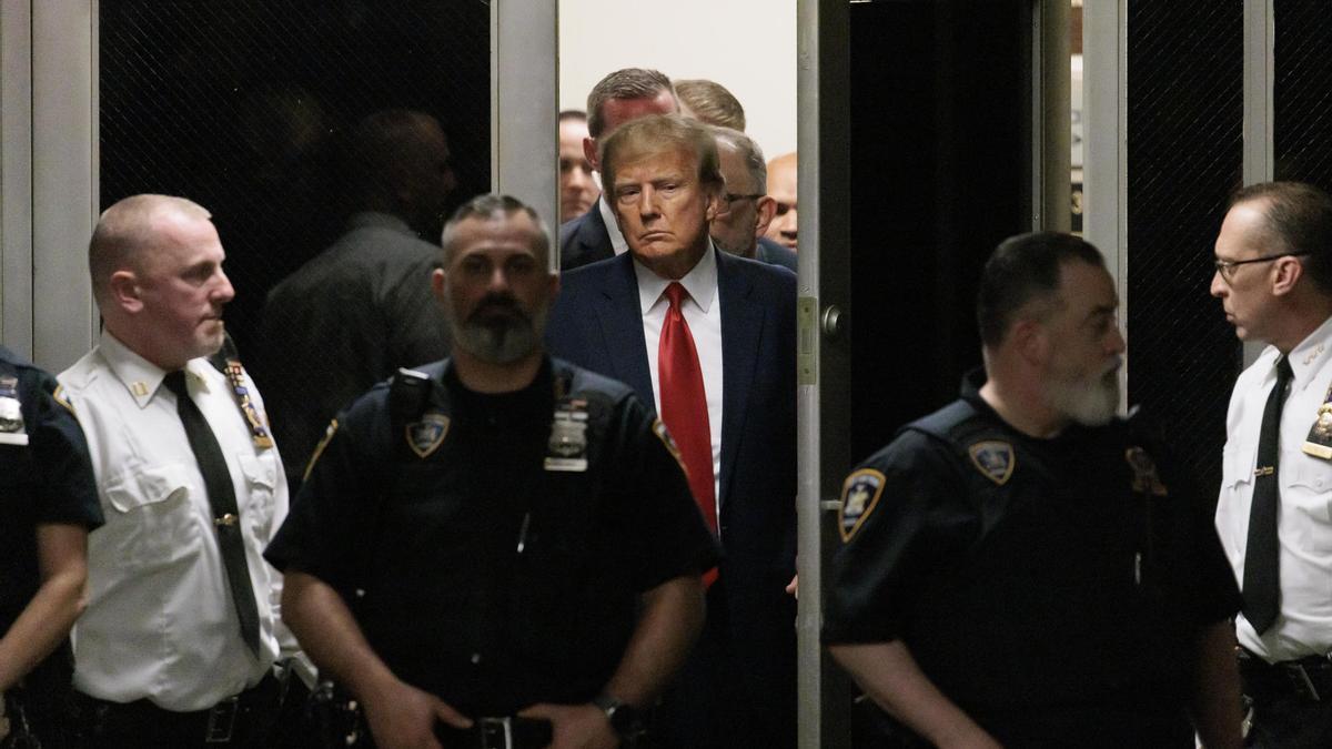 El expresidente de los Estados Unidos Donald Trump a su llegada a una sala del Tribunal Supremo del estado de Nueva York en abril.