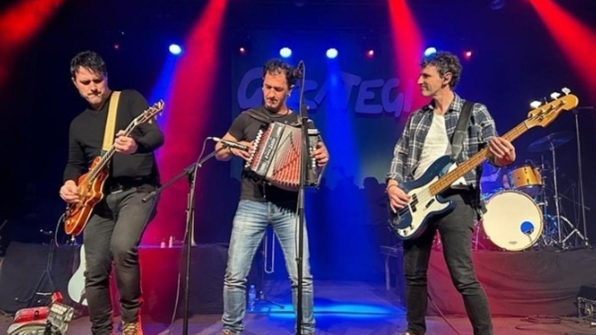 El veterano grupo de triki-pop de Orio, Gozategi, pondrá al público a bailar en la noche del 16 de agosto.