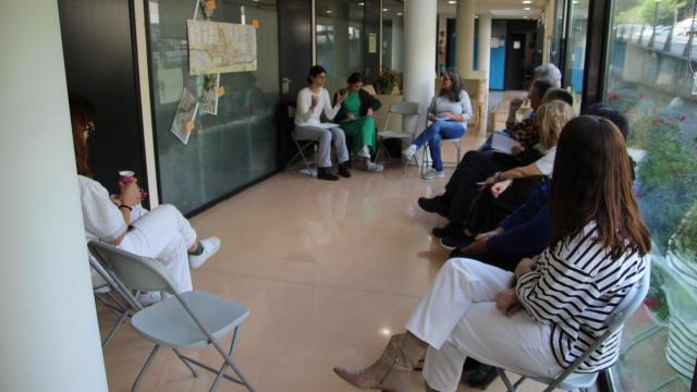 Una de las sesiones celebradas para definir un modelo de cuidados de larga duración en Lazkao.