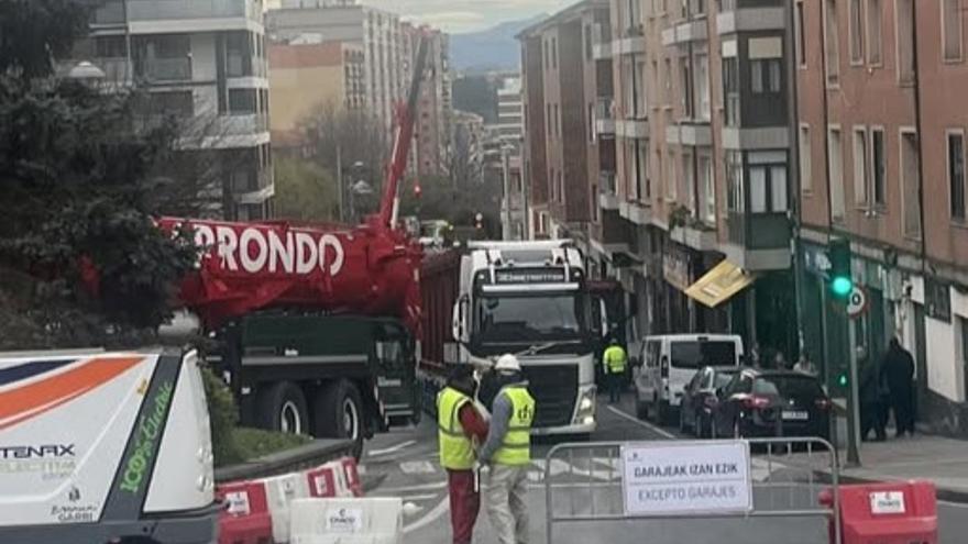 El lunes habrá un nuevo corte de tráfico en el puente del Social Antzokia de Basauri