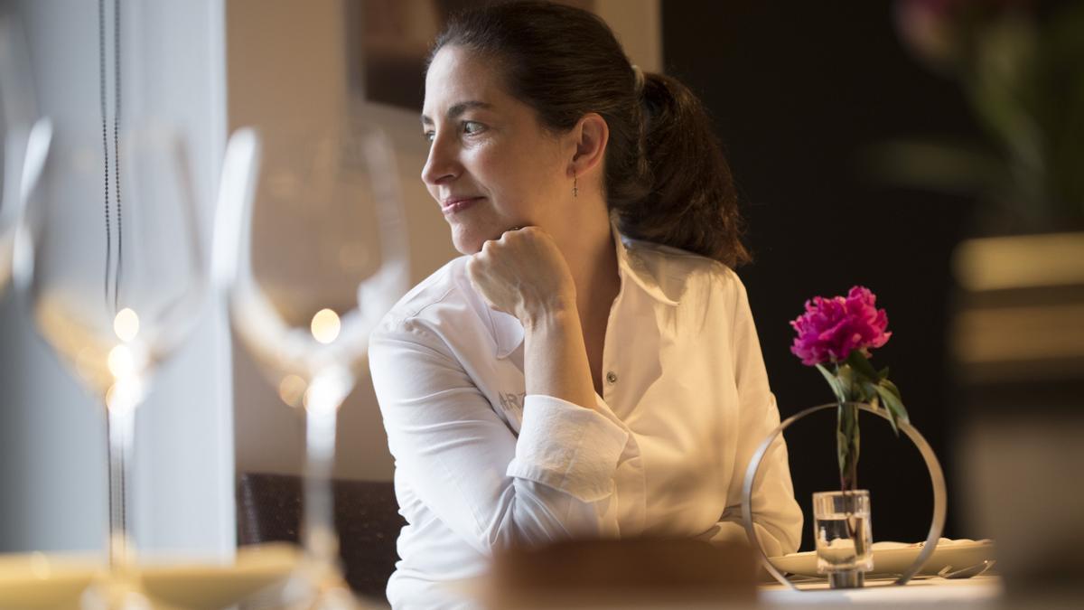 La cocinera Elena Arzak sigue dando rienda suelta a su pasión, la gastronomía.