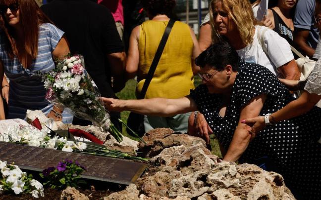 Acto en recuerdo de las víctimas del accidente del vuelo JK5022 Acto en recuerdo de las víctimas del accidente del vuelo JK5022