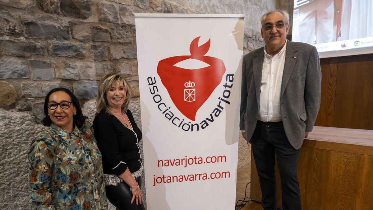 Navarjota presenta al público su asociación, la primera que nace en la Comunidad Foral para salvaguardar el legado de la Jota Navarra.