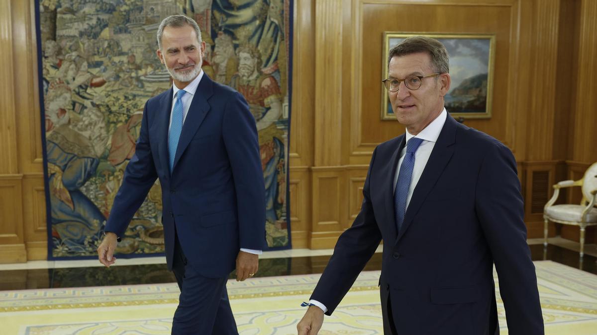 Felipe VI y Alberto Núñez Feijóo se reúnen en la Zarzuela.