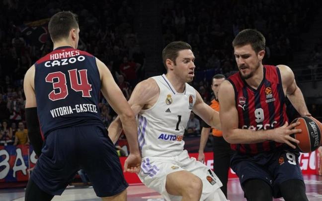 Una acción del partido ganado el martes al Real Madrid