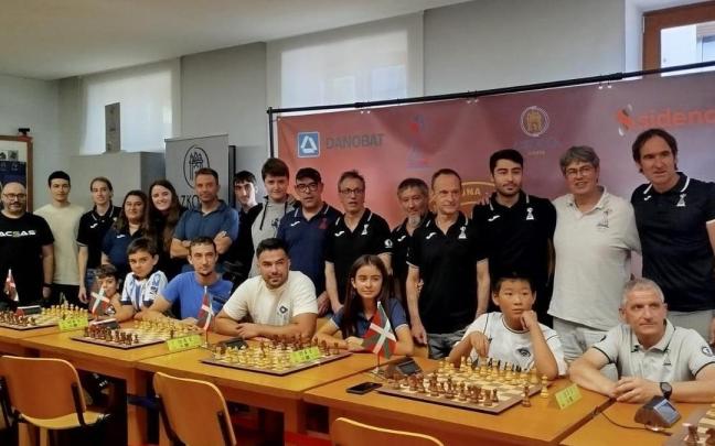 Plantel de jugadores participantes en el Anaitasuna-Kakute Blitz / A.K.X.T. Plantel de jugadores participantes en el Anaitasuna-Kakute Blitz