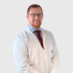 Dr. Ricardo Yenes, jefe del servicio de Cirugía Plástica de Asunción Klinika