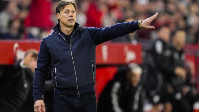 El técnico Matía Almeyda, cesado en el Sevilla.