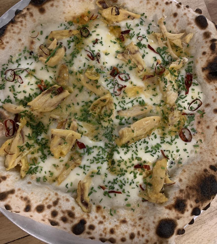 Pizza del restaurante Humo.
