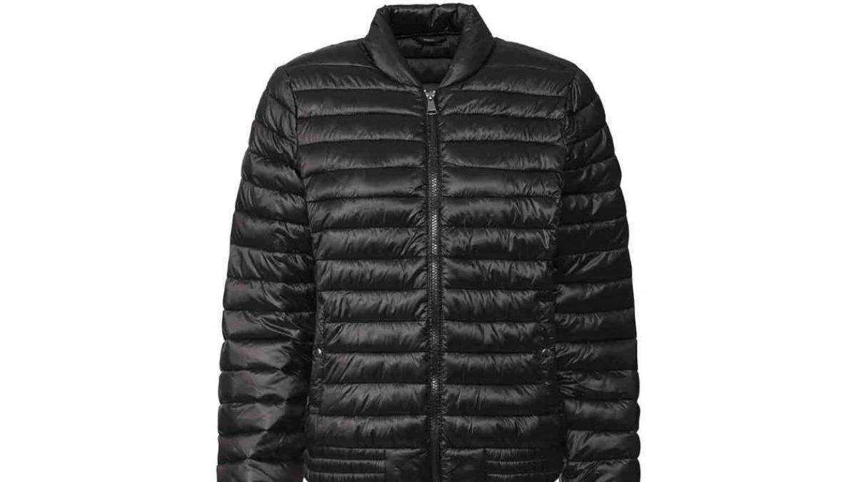Chaqueta negra ligera de mujer