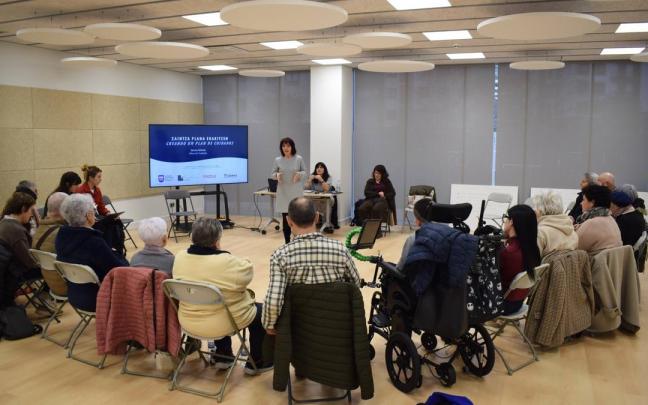 Primera sesión del año sobre la Mesa de Cuidados.