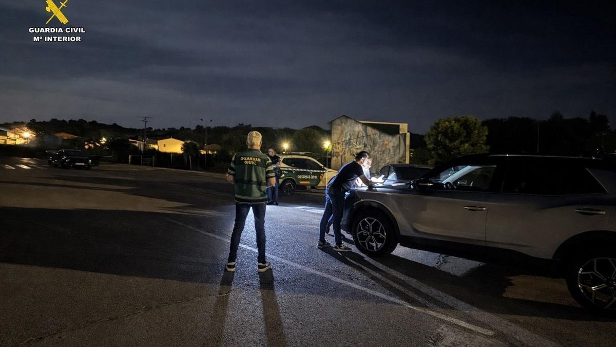 La Guardia Civil en el lugar de los hechos.