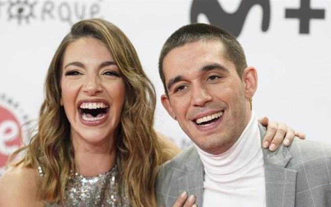 La cantante Ana Guerra y el actor Víctor Elías