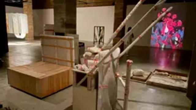 Ivan Gomezen 'Kliskada bat' instalazioa inauguratuko du ostiralean Gasteizko Mntehermoso Kulturuneak.