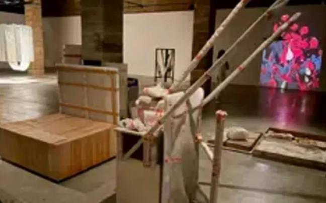 Ivan Gomezen 'Kliskada bat' instalazioa inauguratuko du ostiralean Gasteizko Mntehermoso Kulturuneak.