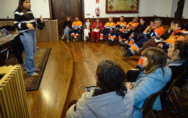 Una sesión formativa llevada a cabo en el Ayuntamiento de Ordizia.